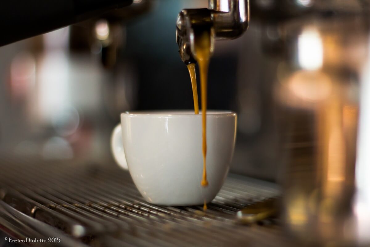 Memulai karier sebagai barista kopi